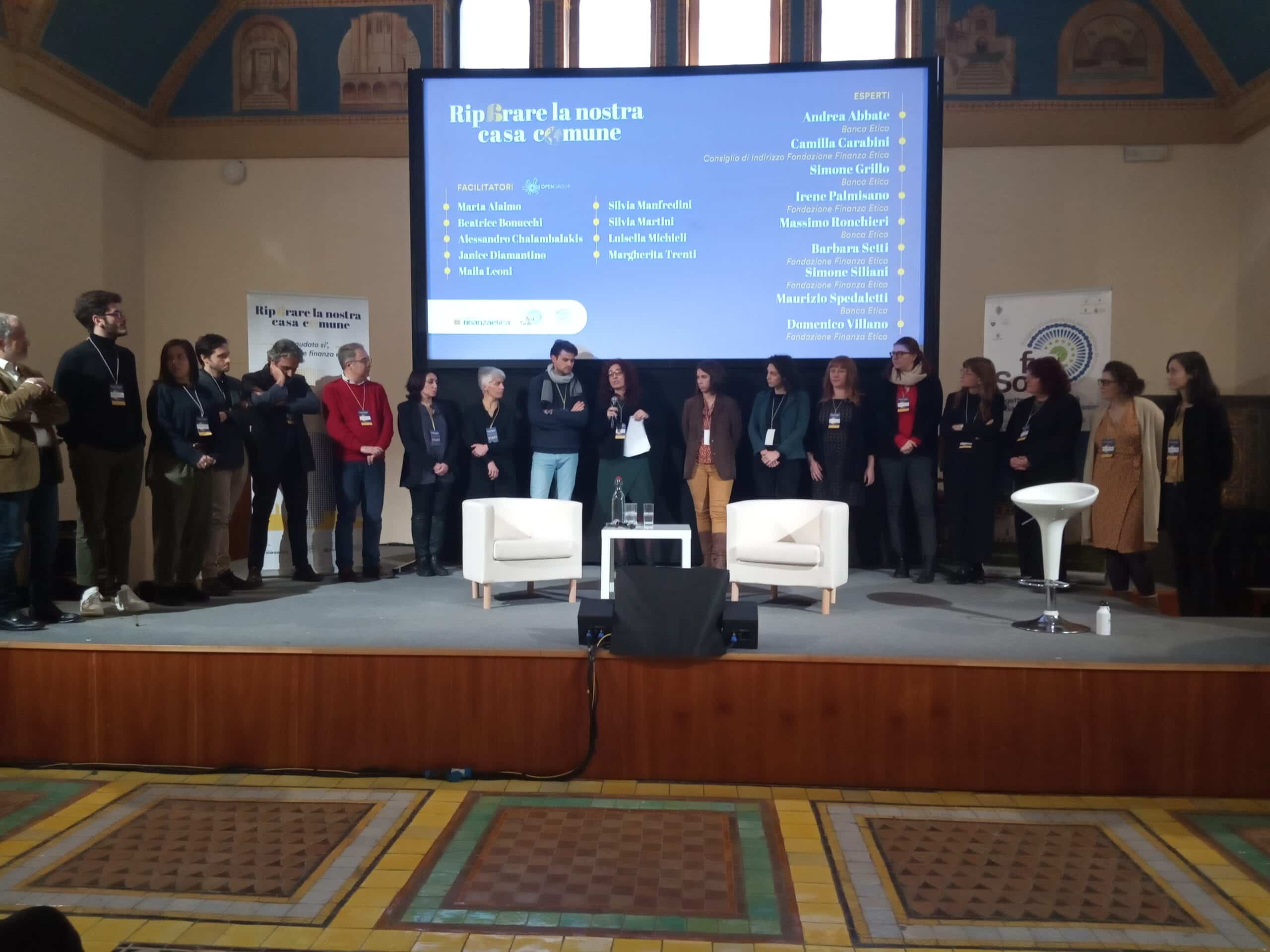 Laudato si’ e finanza etica. Le proposte dell’incontro di Assisi