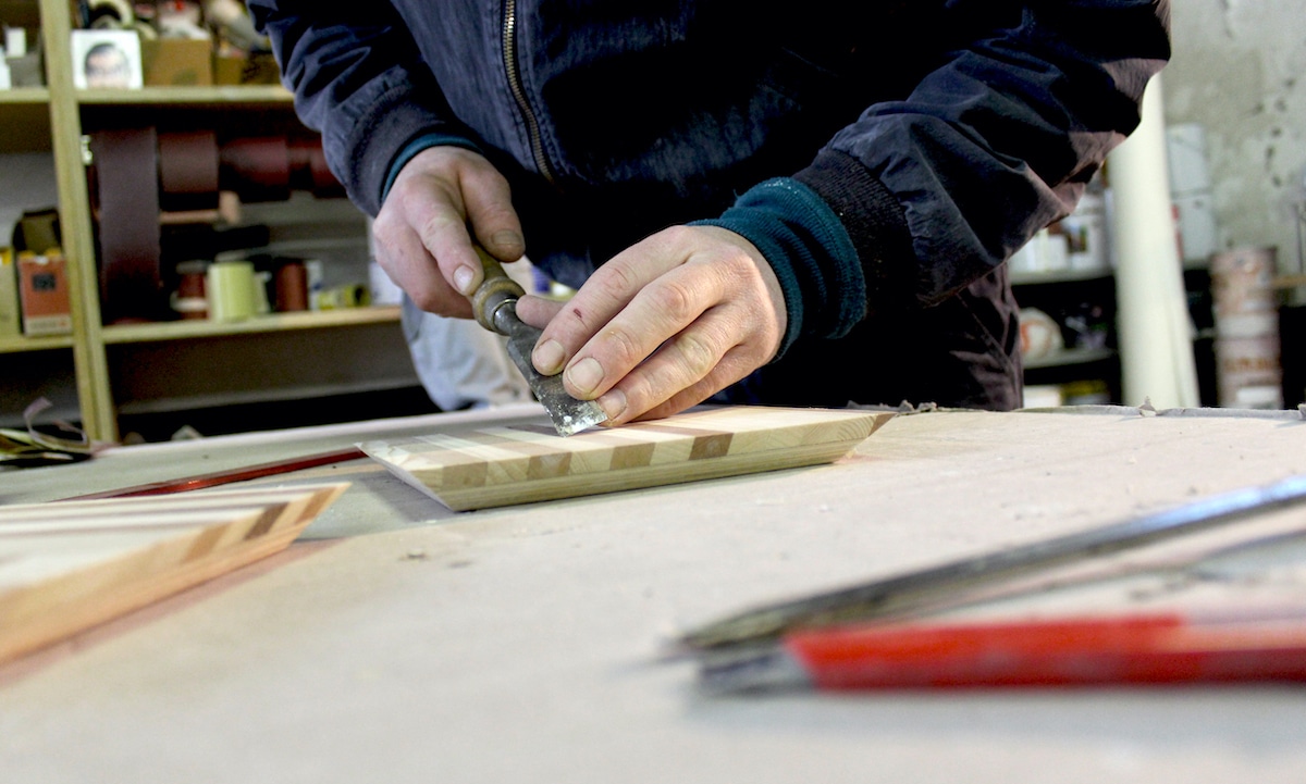 Reverse, foto del laboratorio legno